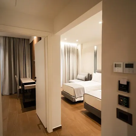 Jost Caravel Radhimë