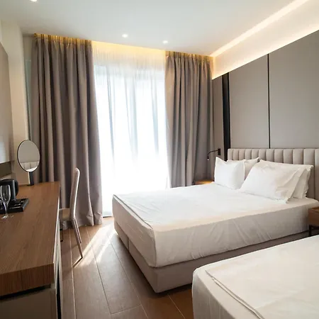 Jost Caravel 4* Radhimë