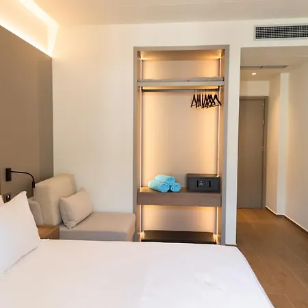 Hotel Jost Caravel Radhimë