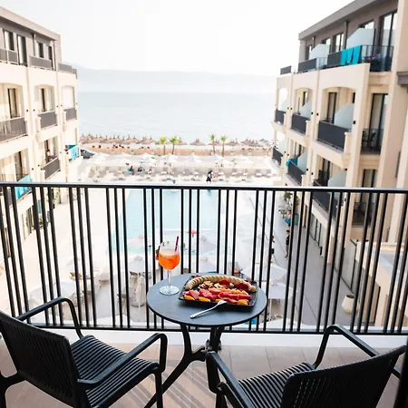 Jost Caravel Hotel